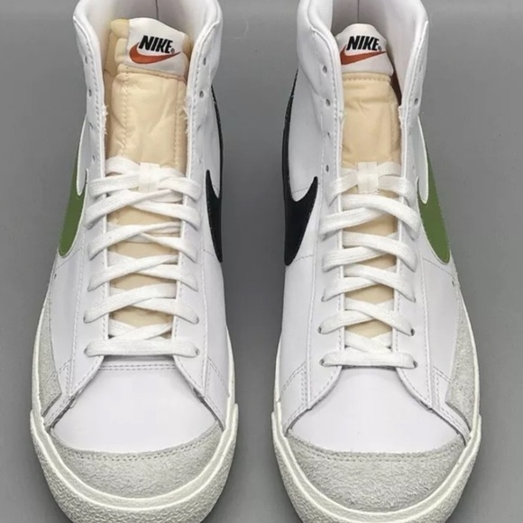 Nike Blazer mid 77 womens old school basketball high tops - Picture 10 of 13